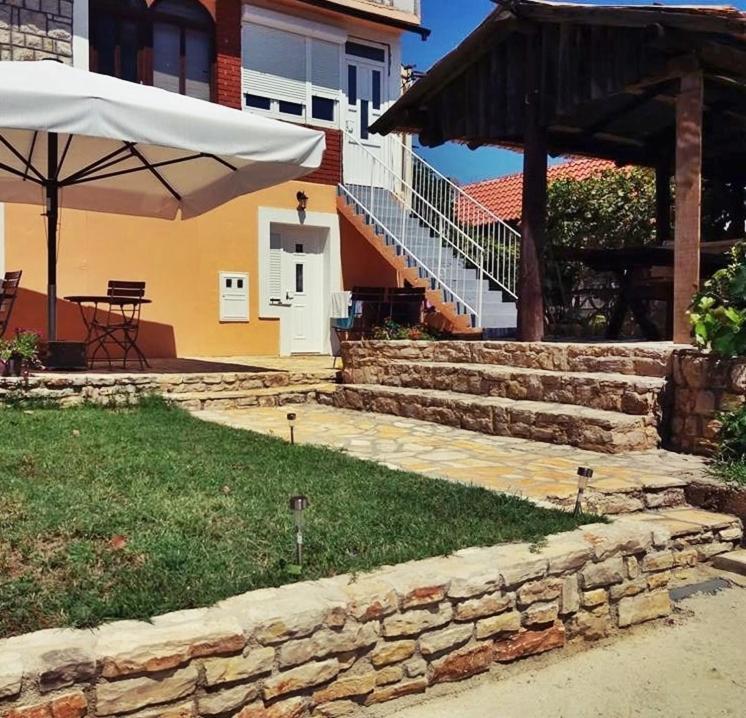 Apartmani AJP Posedarje Bagian luar foto