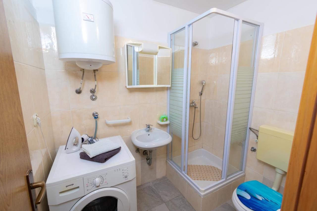Apartmani AJP Posedarje Bagian luar foto