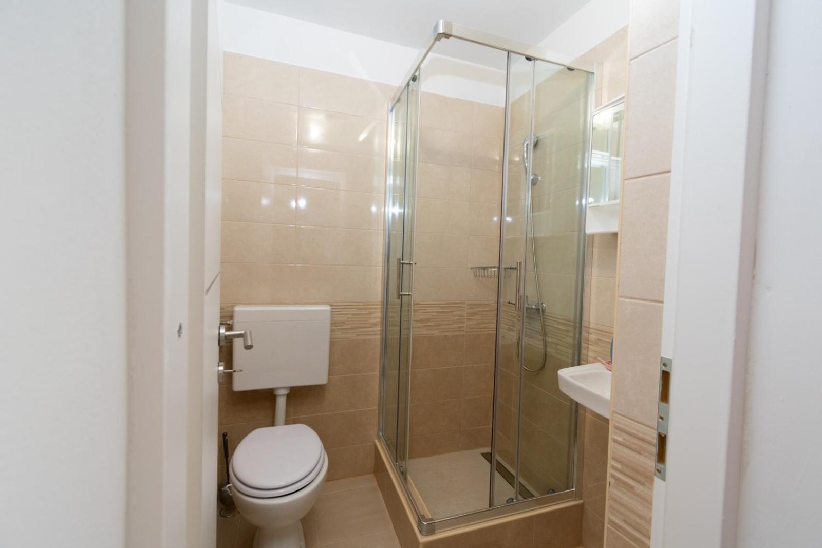 Apartmani AJP Posedarje Bagian luar foto